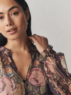 Imprimé Uffington noir - Chemisier Laura Ashley en mousseline à volants avec Lurex