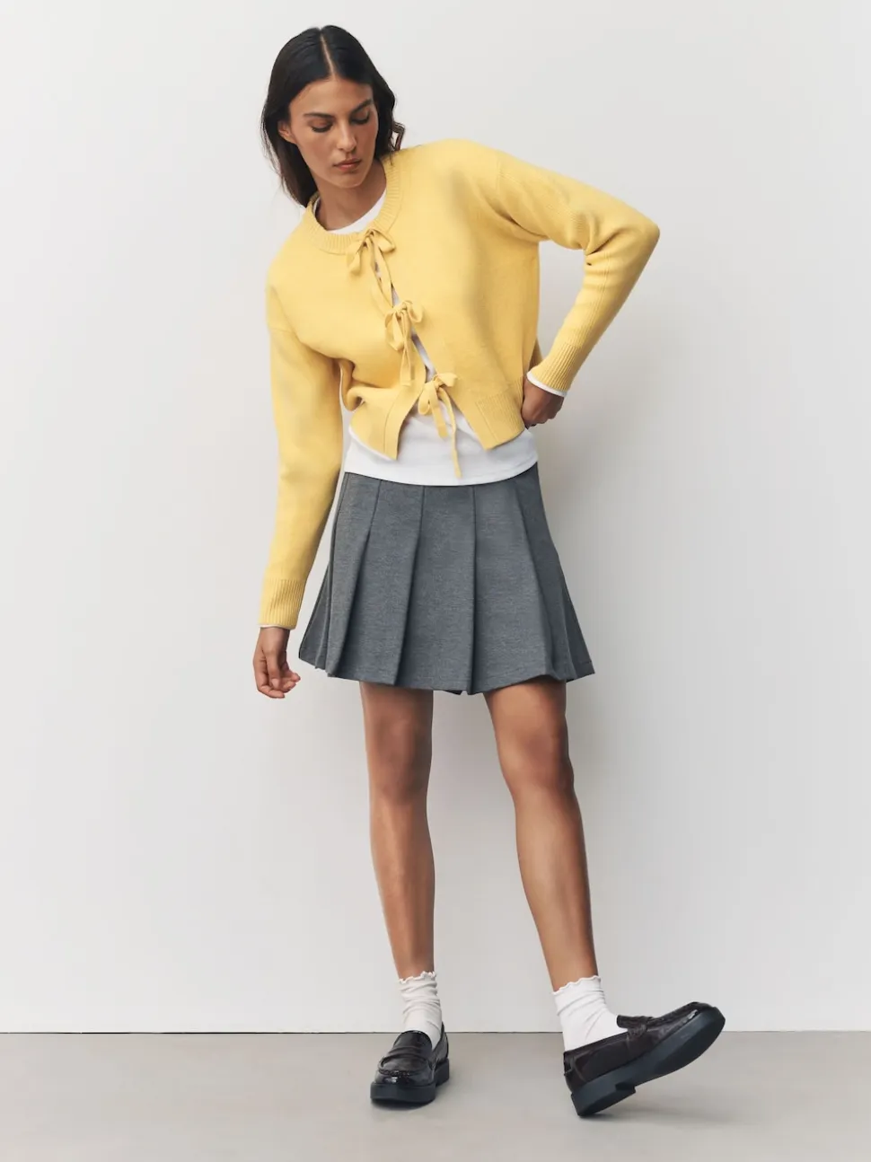 Jaune - Cardigan super doux en maille avec cravate devant