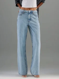 Jean River Island décontracté à ourlet brut