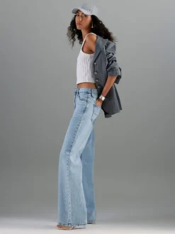 Jean River Island décontracté à ourlet brut