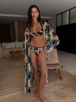 Kimono Never Fully Dressed