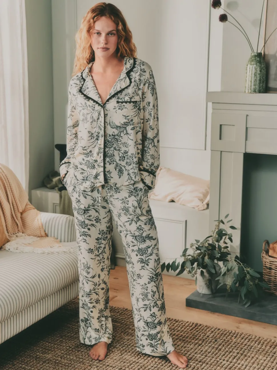Laura Ashley pyjama boutonné en viscose