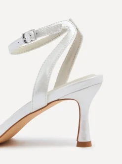 Linzi talons carrés ornés de perles Adelaide de mariée