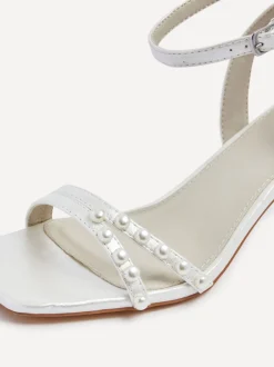 Linzi talons carrés ornés de perles Adelaide de mariée