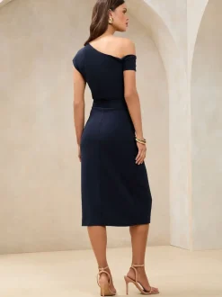 Lipsy Robe mi-longue à taille froncée et à épaules découvertes