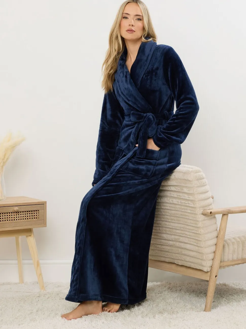 Long Tall Sally Peignoir châle Super Luxe Maxi
