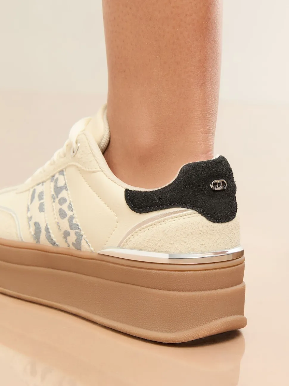 Léopard Off White - Baskets de sport Lipsy Imprimé sur le côté Rayé épaisses