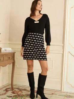 Love & Roses robe courte en maille à col en V