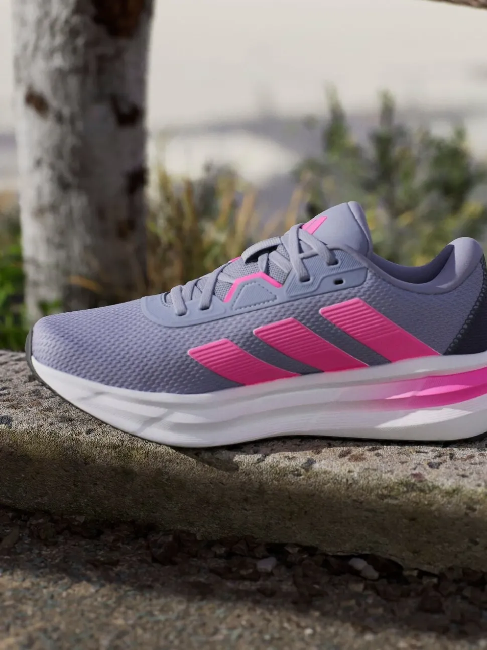 Lumière violette - Baskets adidas Galaxy 7