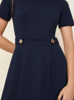 marine - Friends Like These Tab Detail Manches courtes Mi-long habillé Robe