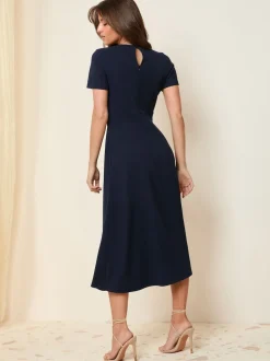 marine - Friends Like These Tab Detail Manches courtes Mi-long habillé Robe
