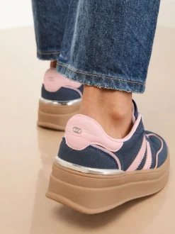 marine - Lipsy Baskets de sport à plateforme épaisse en faux suède