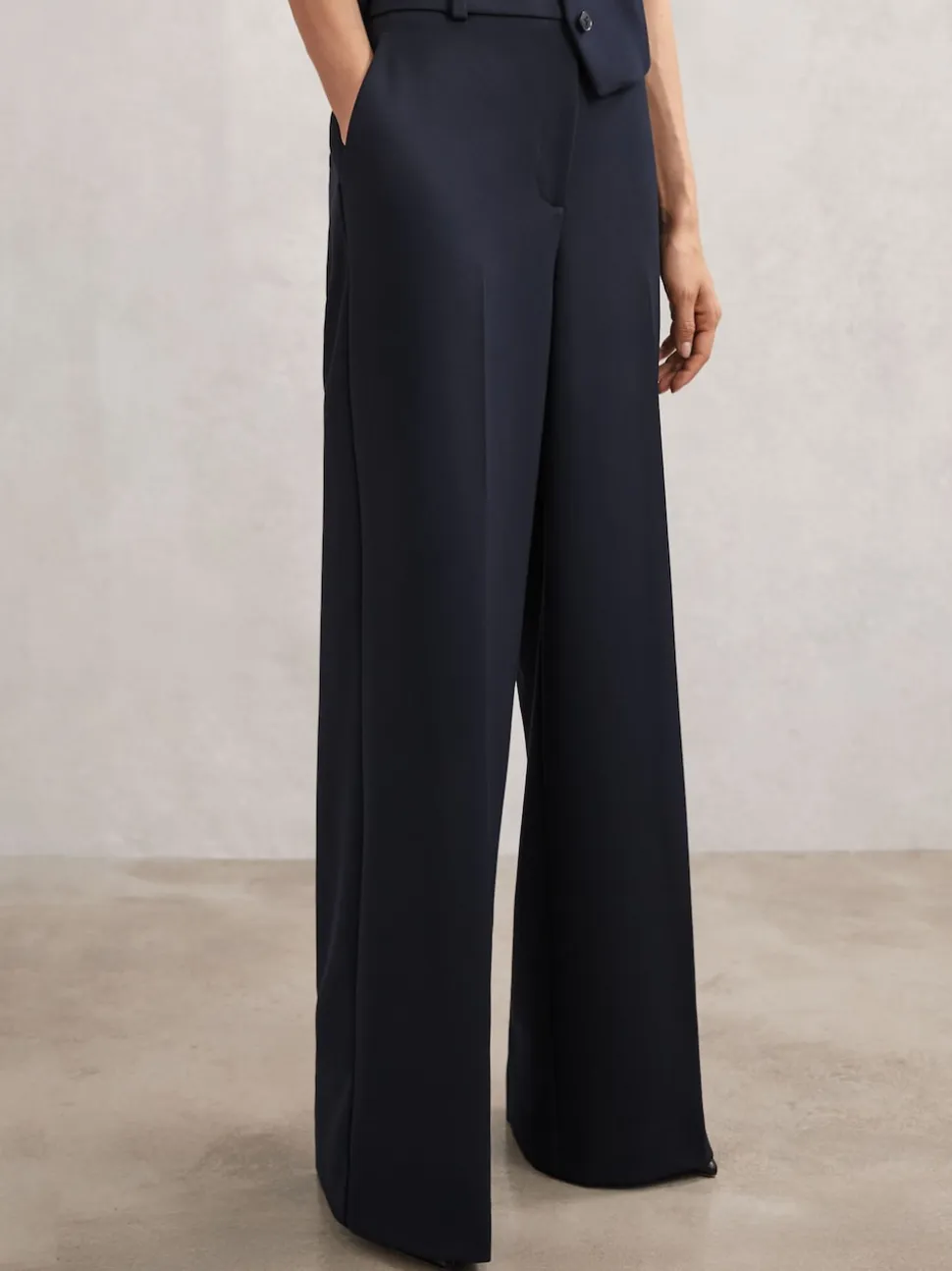 marine - Pantalons de costume amples Reiss Gabi
