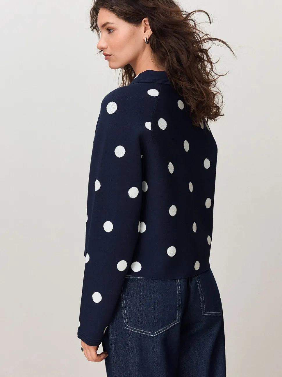 Marine Polka Dot - Veste zippée élégante en maille à col