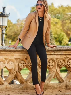 Marron - Blazer en similicuir Sosandar