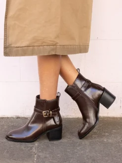 Marron - Novo bottines à boucle à talon rond en jasmin coupe large