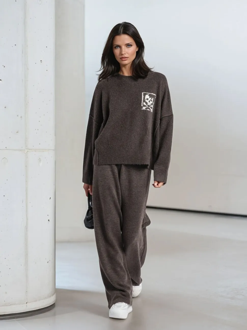 Marron - Religion Luscious Quiet Luxury Survêtement en maille avec jacquard crâne et os croisé