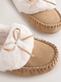 Marron café - Chaussons style mocassins en daim