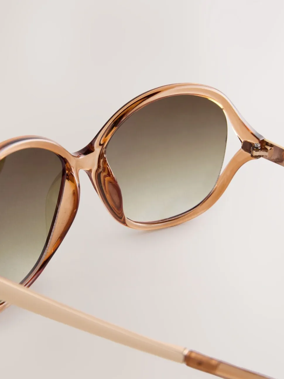 Marron caramel - Lunettes de soleil enveloppantes