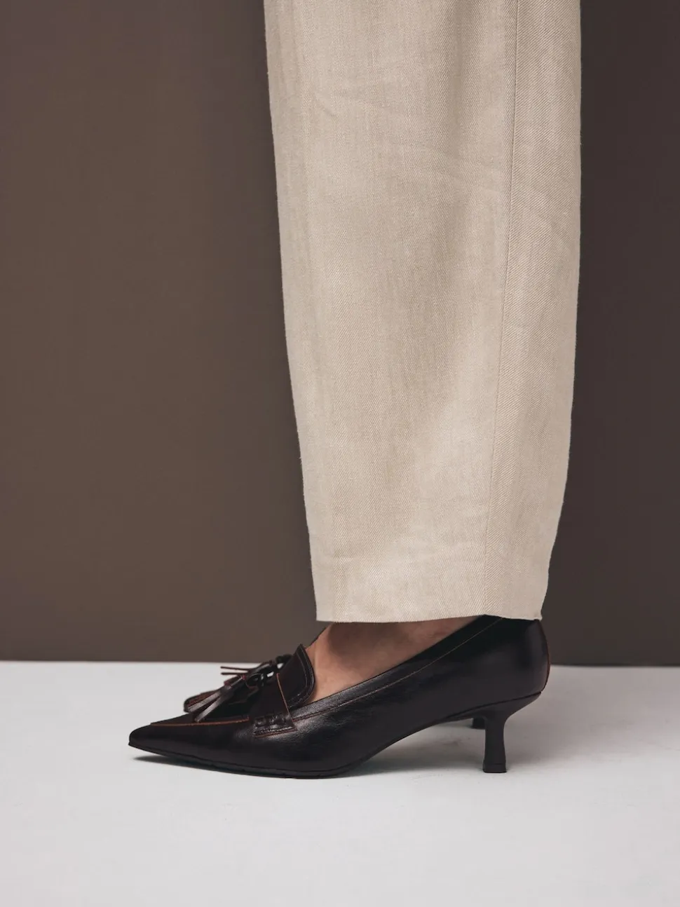 Marron choco - Cuir haut de gamme avec mocassins à talons à glands Motionflex à bout pointu