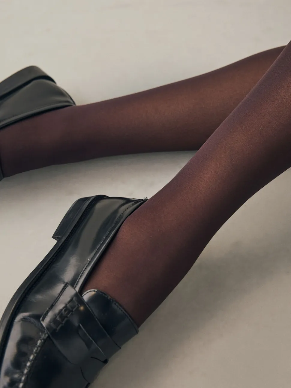 Marron chocolat - 40 paire de collants 1 deniers