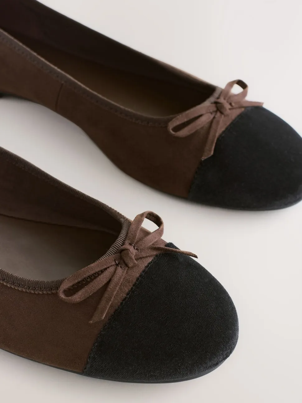 Marron chocolat - Ballerines à bout rond