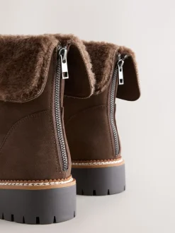 Marron chocolat - Bottines Forever Comfort® à poignets en fausse fourrure