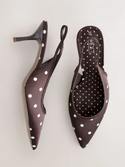 Marron chocolat - Chaussures à talons Forever Comfort® à pois et bride arrière