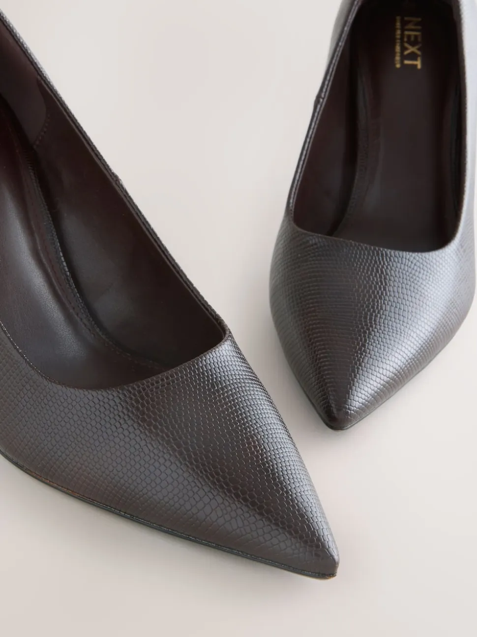 Marron chocolat - Chaussures à talons Forever Comfort® à bout pointu