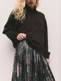 Marron chocolat à fleurs - Pull 2-en-1 en maille avec jupe mi-longue plissée