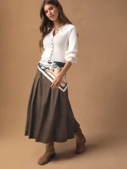 Marron chocolat - Jupe kilt mi-longue en faux daim