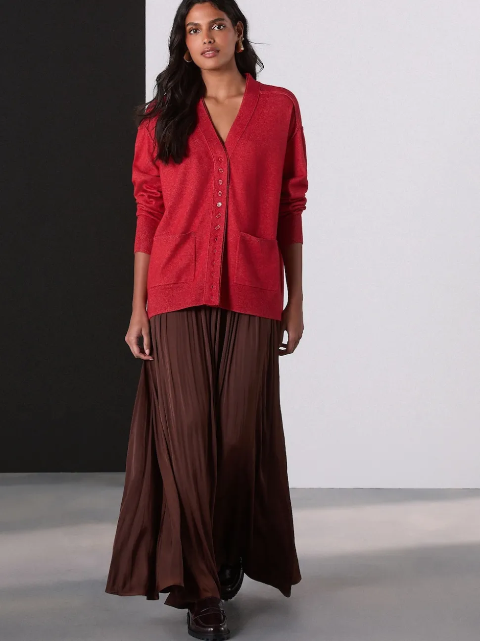 Marron chocolat - Jupe maxi plissée en satin