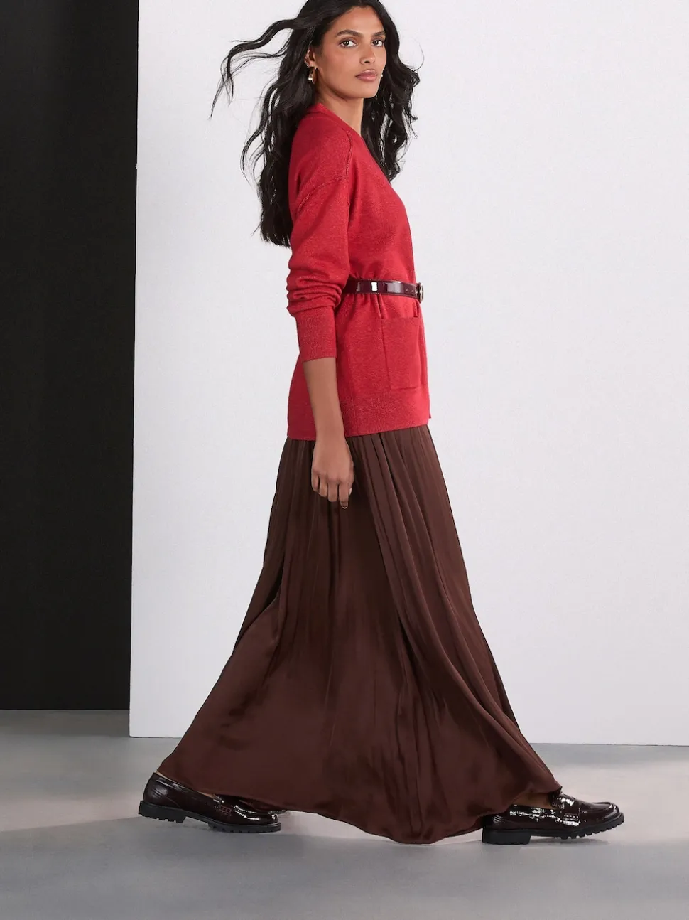Marron chocolat - Jupe maxi plissée en satin