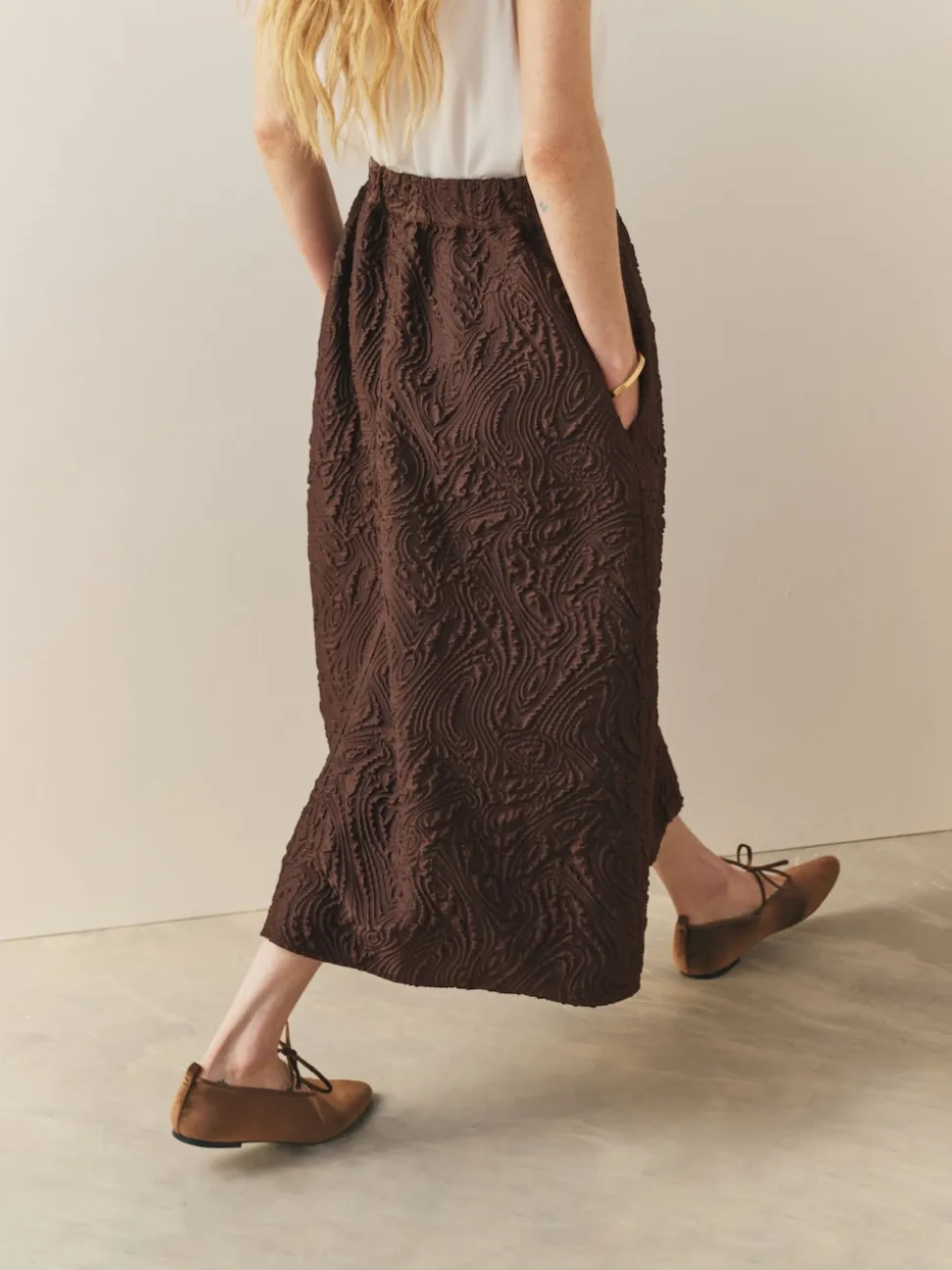 Marron chocolat - Jupe mi-longue en jacquard Two Ordinary Volume