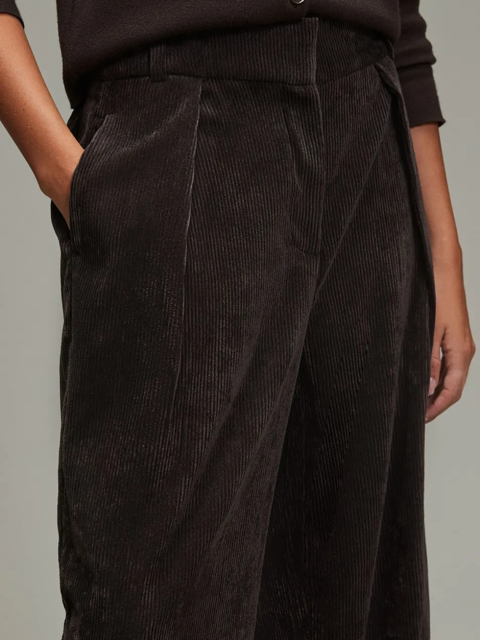 Marron chocolat - Pantalon large en velours côtelé
