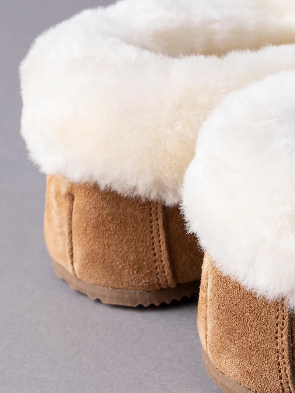 Marron fauve - Chaussons style mocassins en peau de mouton Lakeland Leather femme