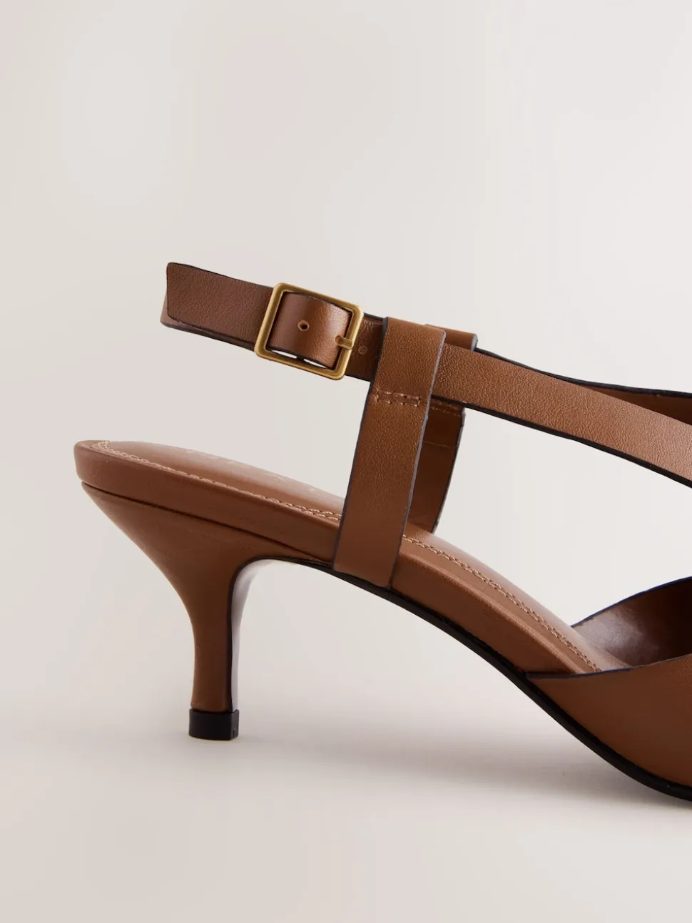 Marron fauve - Chaussures à talons Forever Comfort® en cuir tressé à bout pointu et à bride arrière