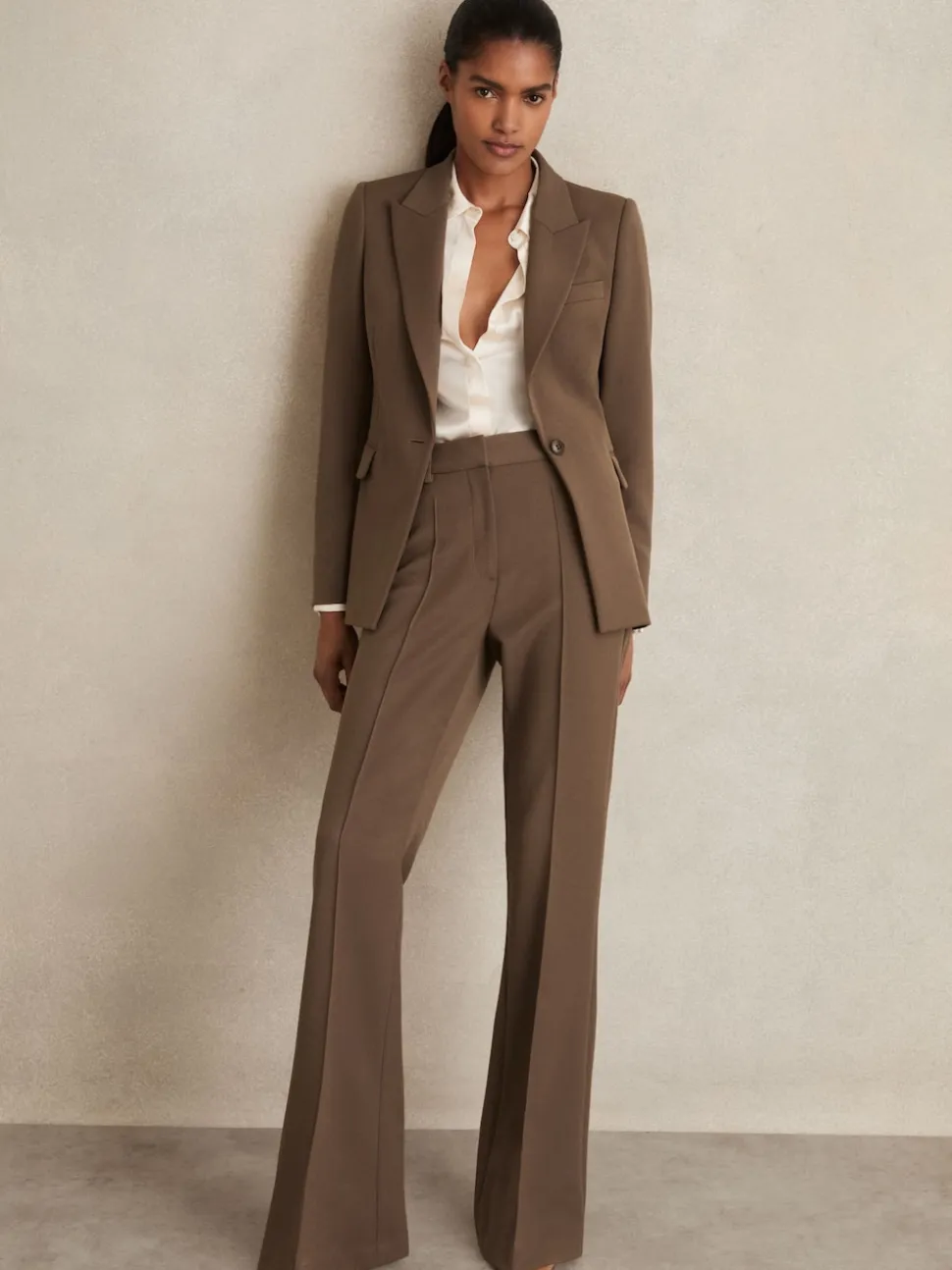 Mink neutre - Pantalon de costume Reiss Gabi évasé