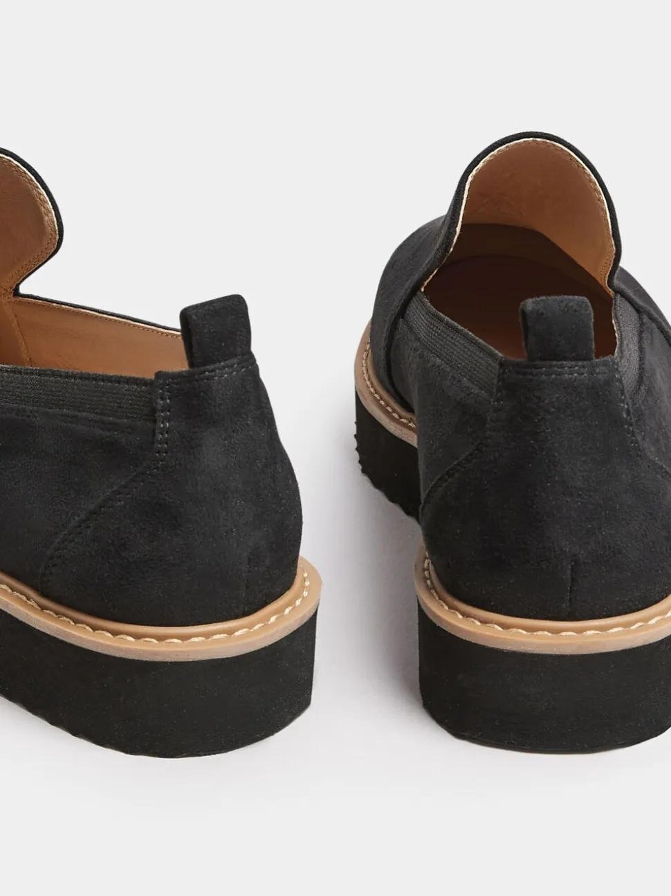 Mocassins à enfiler en faux daim Yours Curve en taille EEE extra large