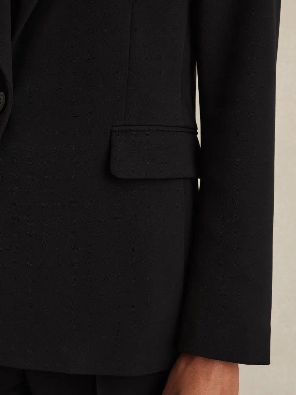 Noir - Blazer de costume droit ajusté Reiss Gabie