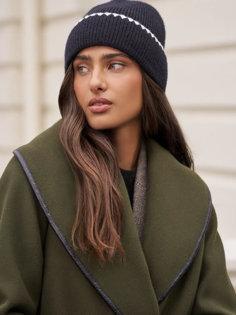 Noir - Bonnet Lipsy bordé de coutures