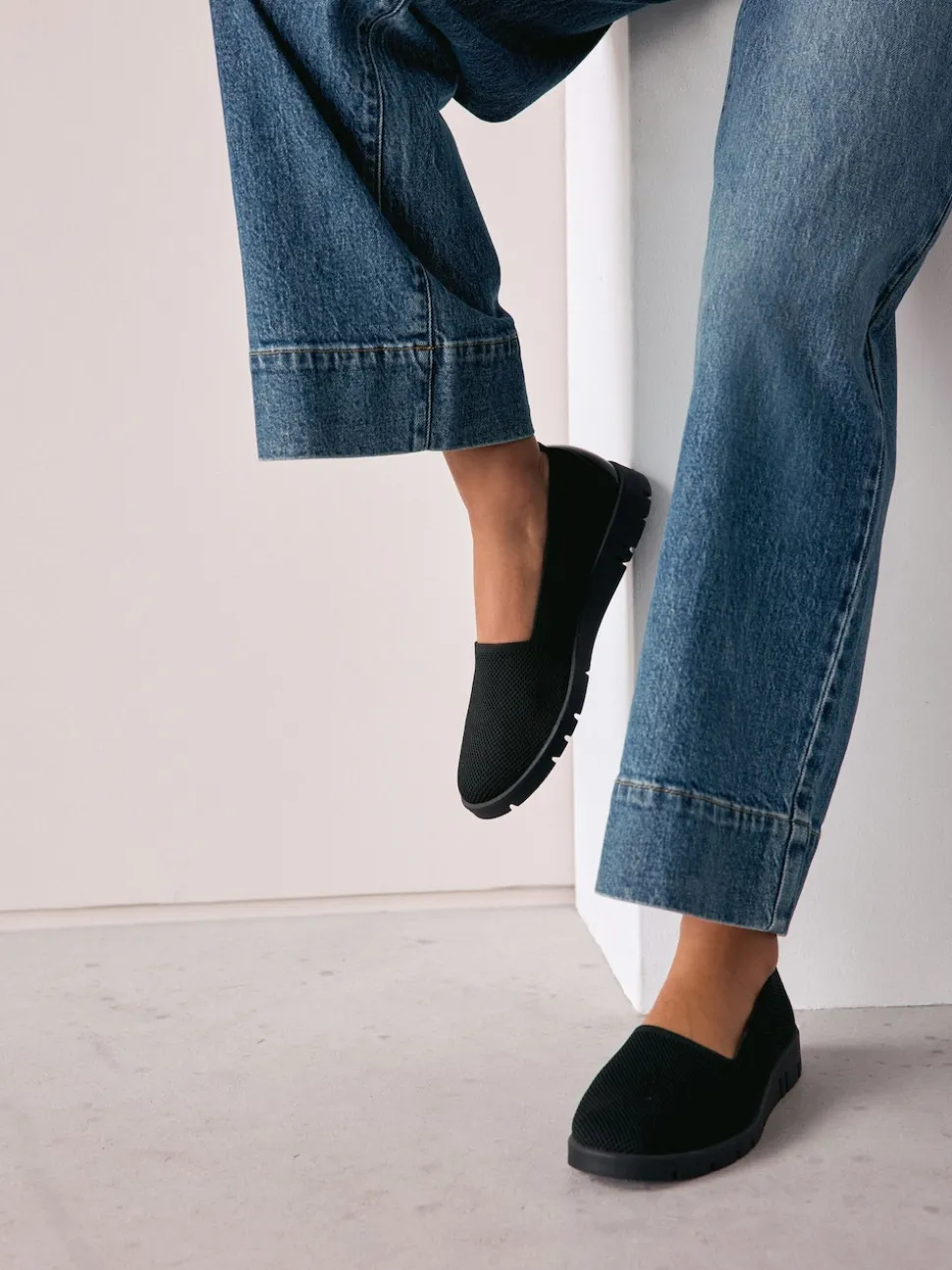 Noir - Chaussures à enfiler Forever Comfort® en maille