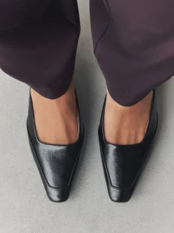 Noir - Chaussures à talons Forever Comfort® à bout carré et bride arrière