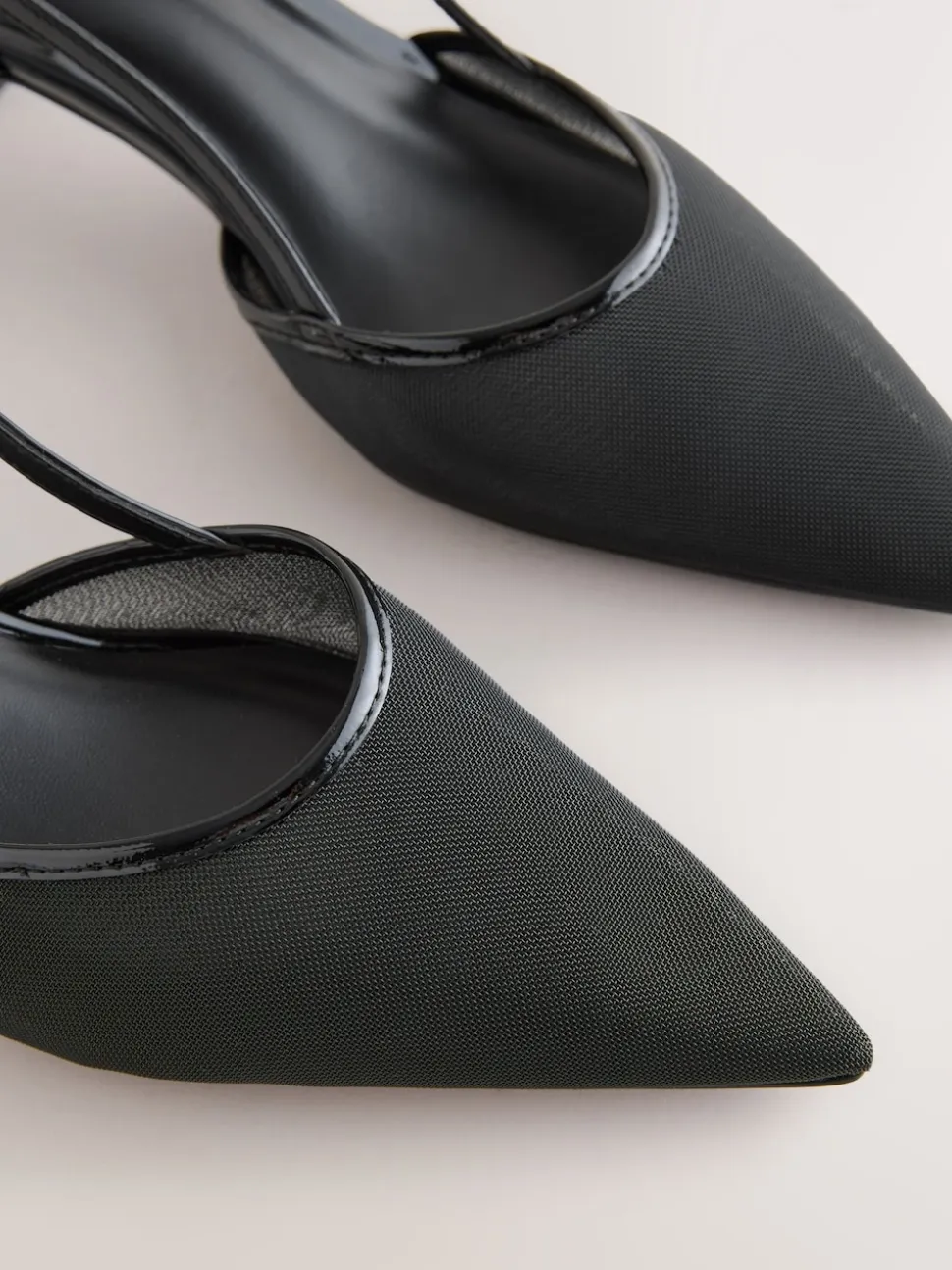 Noir - Chaussures à talons Forever Comfort® à bride arrière en maille pointue