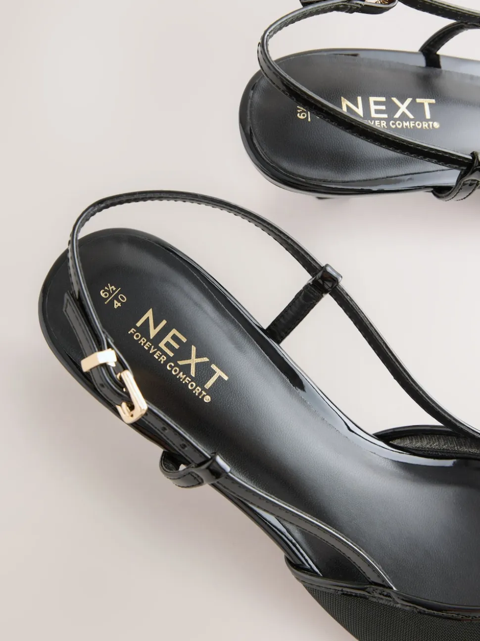 Noir - Chaussures à talons Forever Comfort® à bride arrière en maille pointue