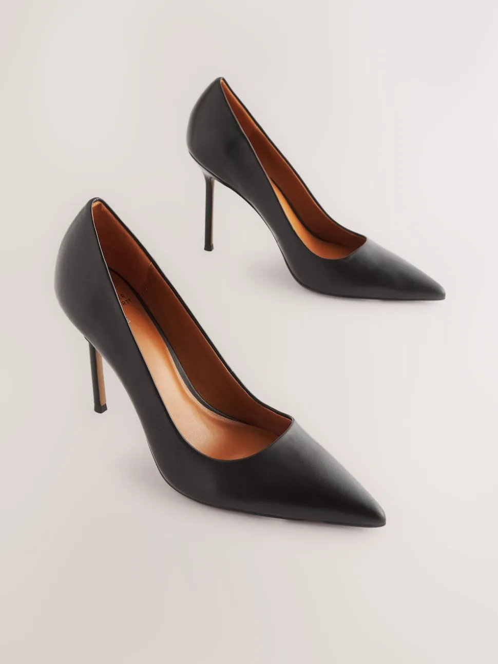 Noir - Escarpins en cuir à bout pointu