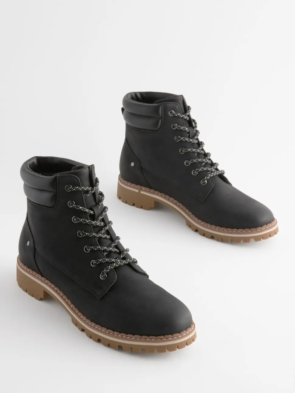 Noir - Forever Comfort® Casual Lace-Up Ankle Boots