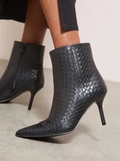 Noir - Friends Like These bottes tissées en faux cuir à talon milieu et bout pointu