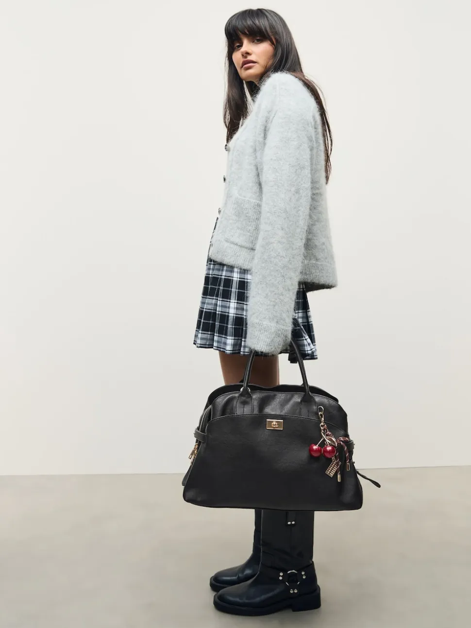 Noir - Grand sac cabas avec breloques