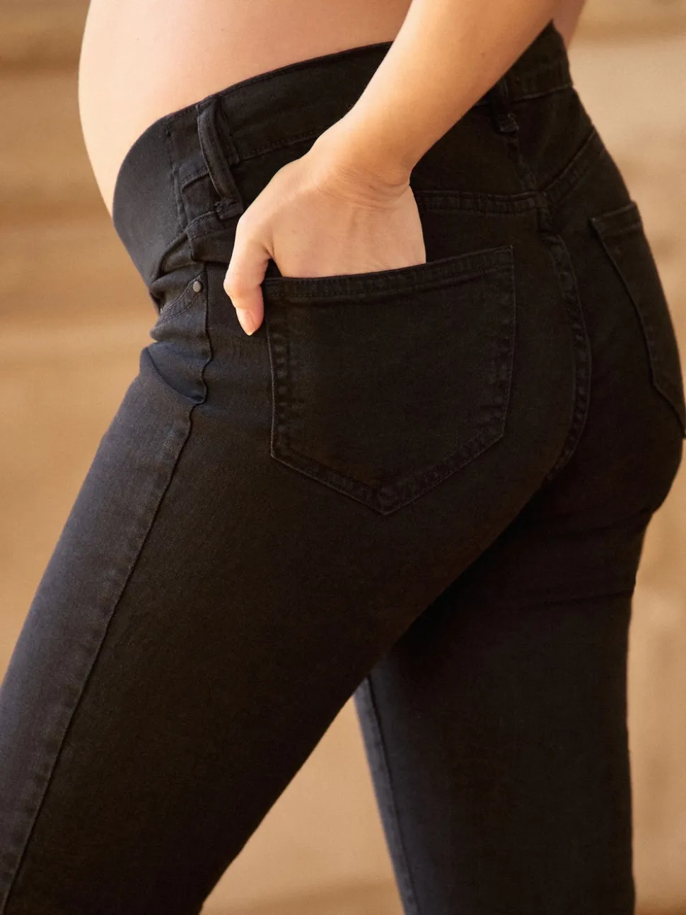 Noir - Jean de Grossesse Seraphine Underbump Coupe ajustée en tissu bio haut de gamme